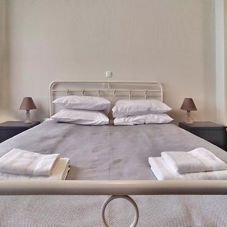 Garnet2 Apartment Kalamata Ngoại thất bức ảnh