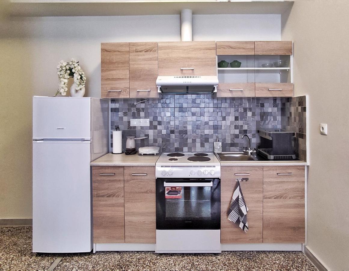 Garnet2 Apartment Kalamata Ngoại thất bức ảnh