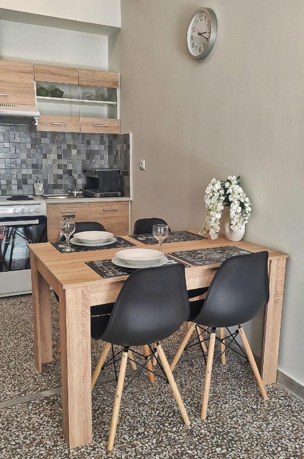 Garnet2 Apartment Kalamata Ngoại thất bức ảnh